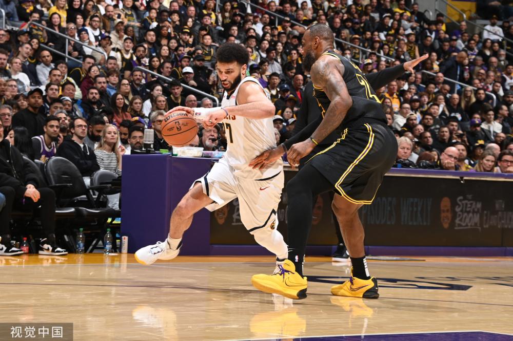 用替补门将 用替补门将