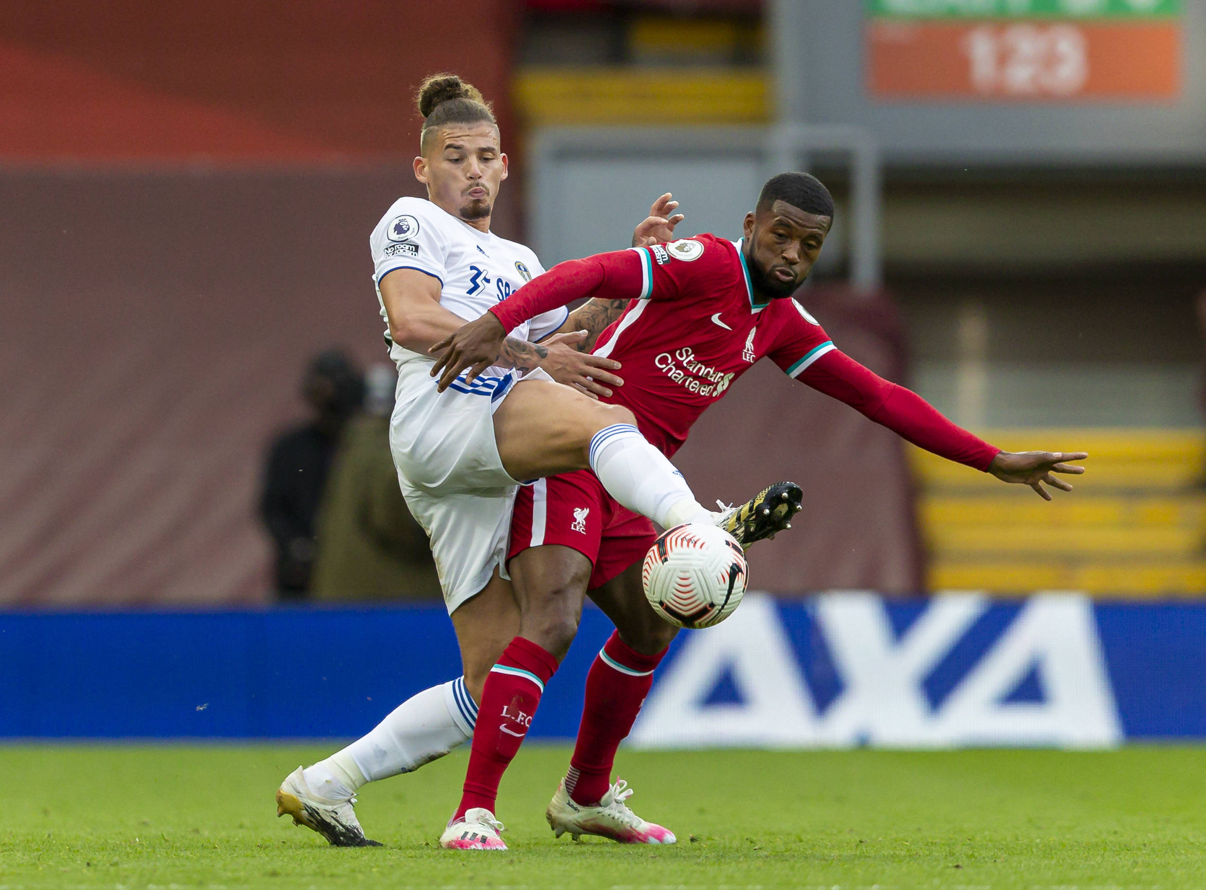 瞬间点燃了 瞬间点燃了